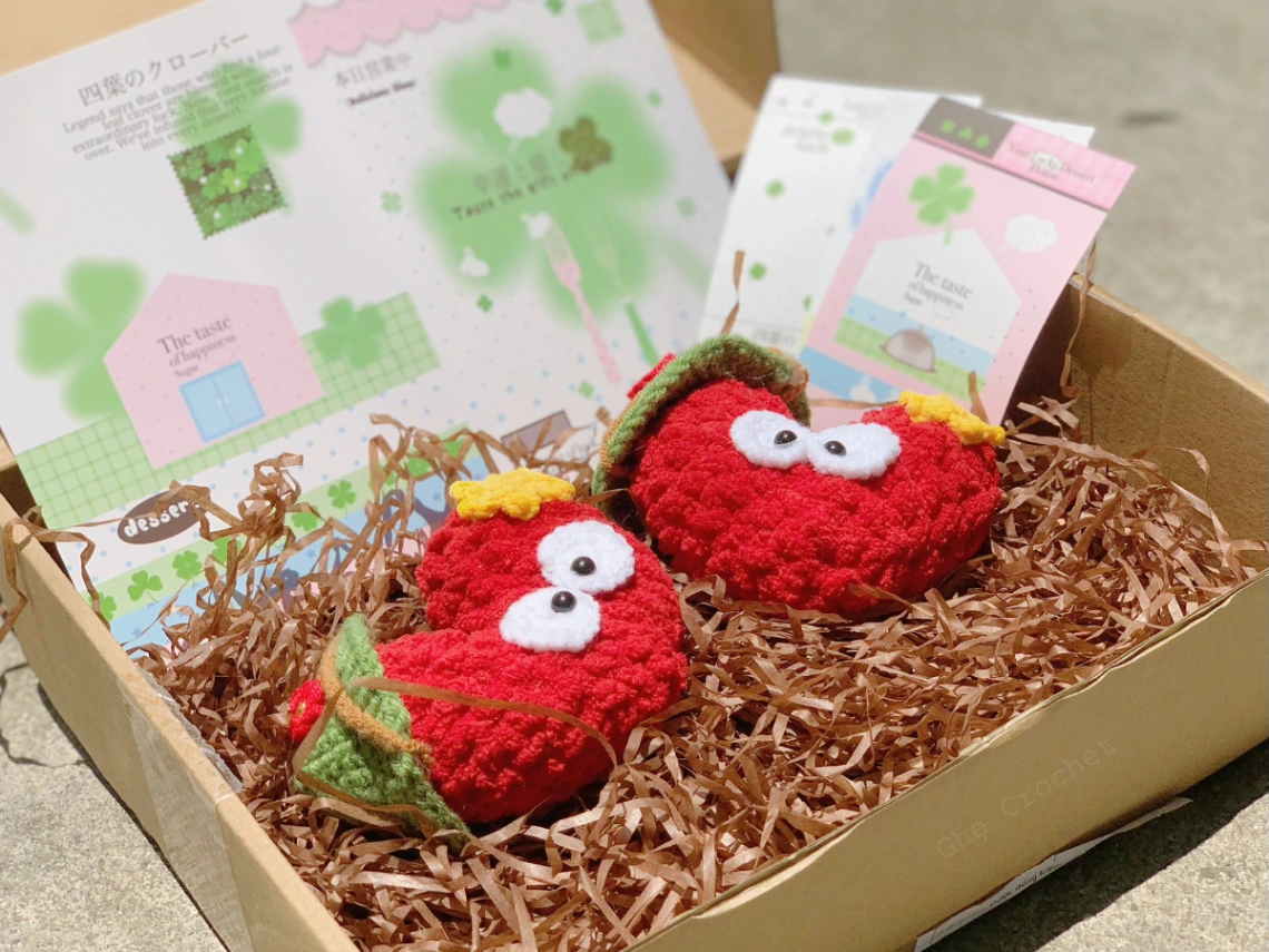 Set Trái Tim Yêu Nước